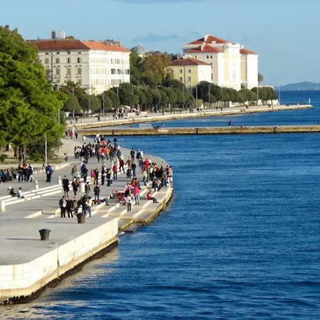 Sunny Διαμέρισμα Ζαντάρ